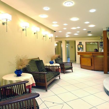 Delfinia Hotell Tínos Exteriör bild